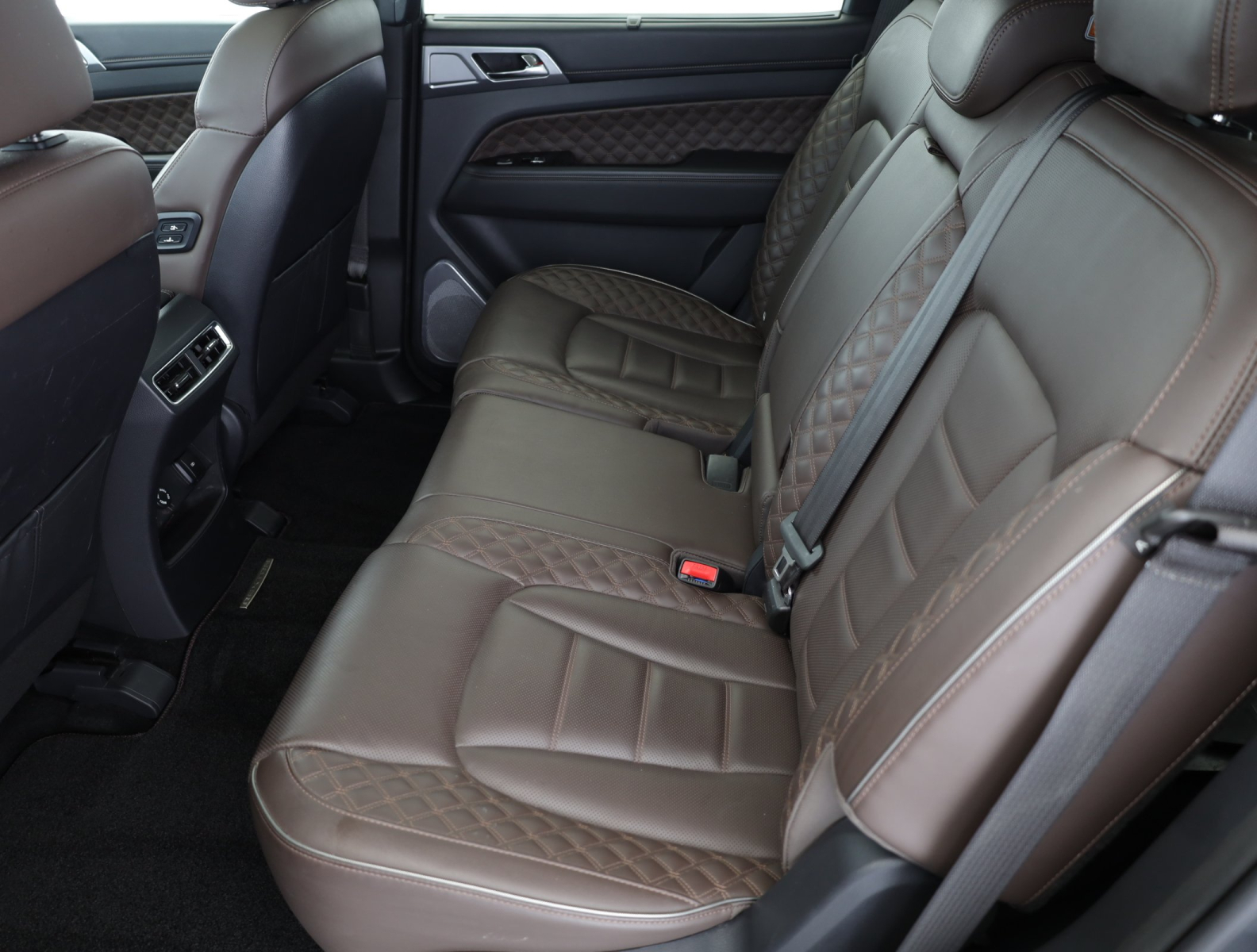 SsangYong Rexton - 2022