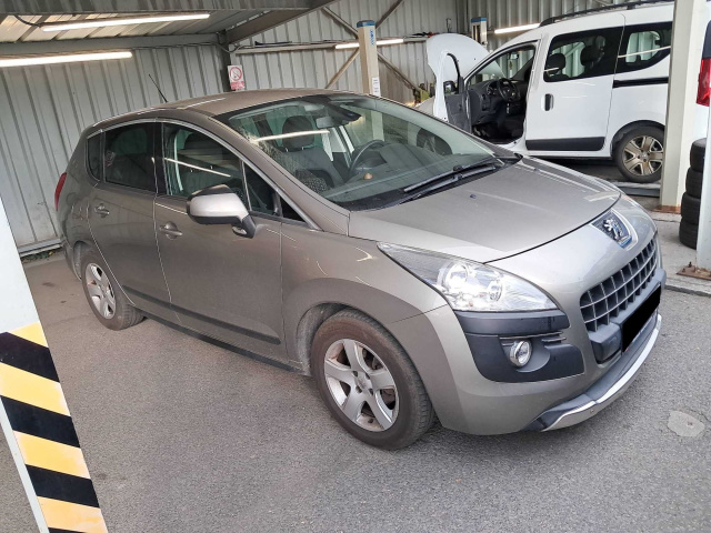Peugeot 3008 2013