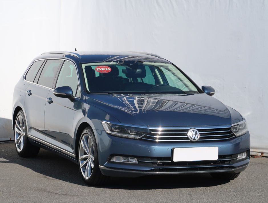 Volkswagen Passat - 2015