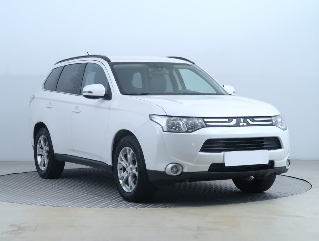 Mitsubishi Outlander 2014