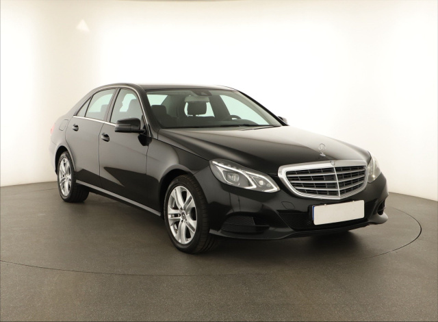 Mercedes-Benz E 2015