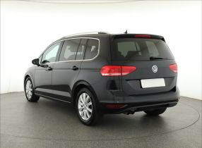 Volkswagen Touran - 2015