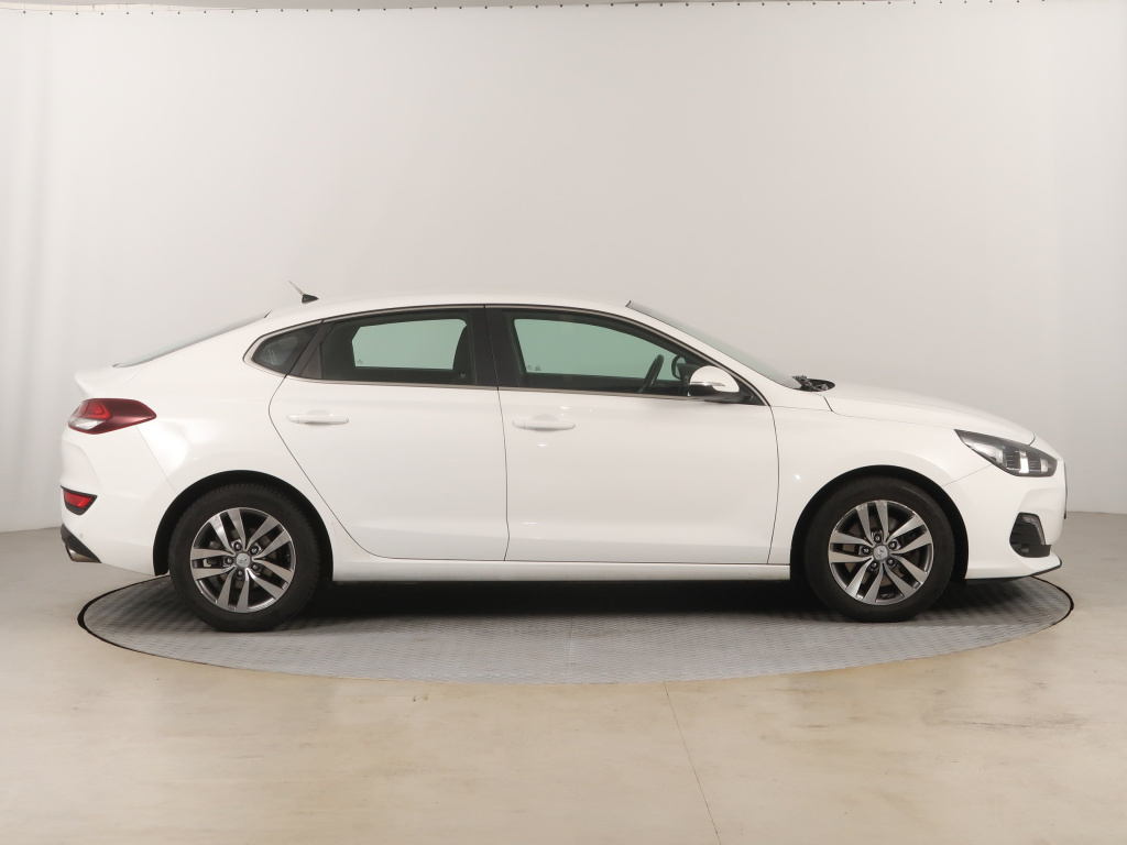 Hyundai i30 Fastback