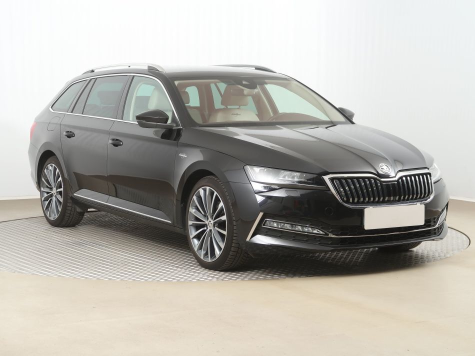 Skoda Superb - 2021