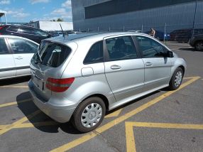 Mercedes-Benz B - 2010