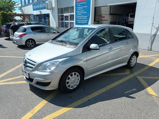 Mercedes-Benz B