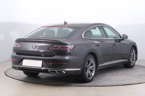 Volkswagen Arteon - 2020