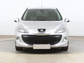 Peugeot 308 - 2011
