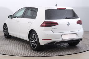 Volkswagen Golf - 2019
