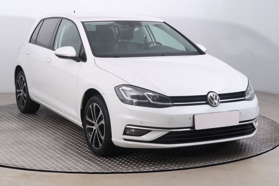 Volkswagen Golf - 2019