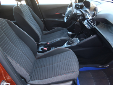 Peugeot 2008 - 2023