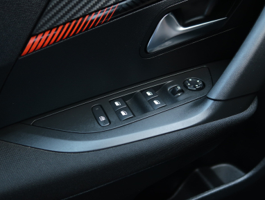Peugeot 2008 - 2023