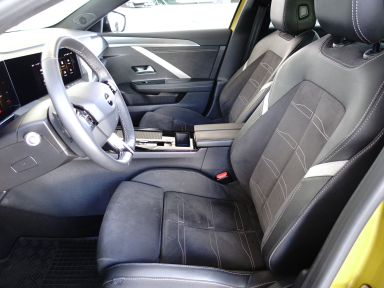 Opel Astra - 2024