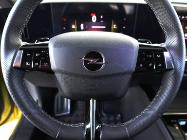 Opel Astra - 2024