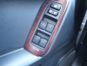 Toyota Land Cruiser - 2016