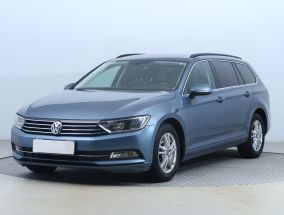Volkswagen Passat - 2015