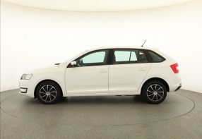Skoda Rapid Spaceback - 2016