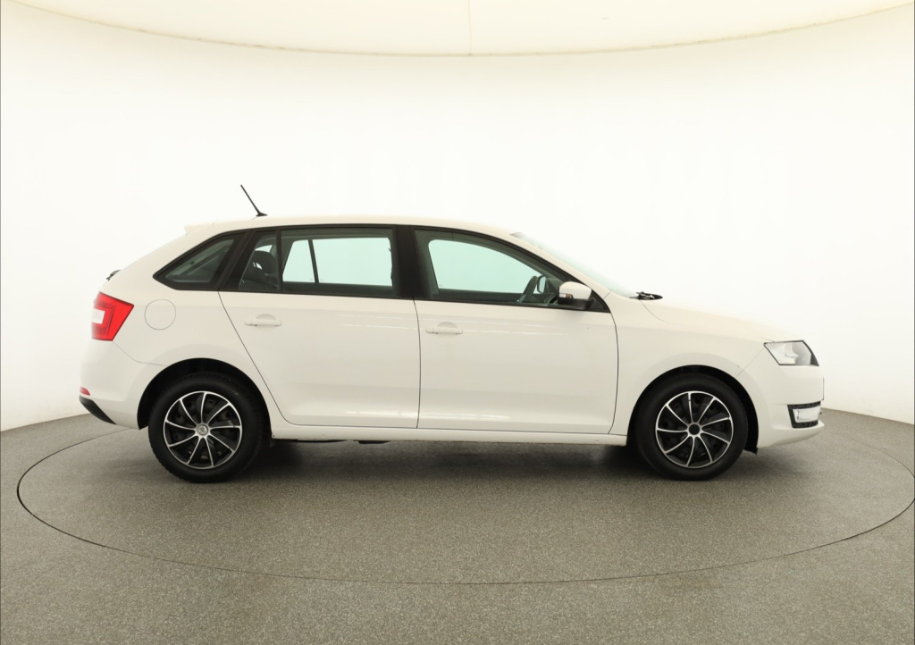 Škoda Rapid Spaceback