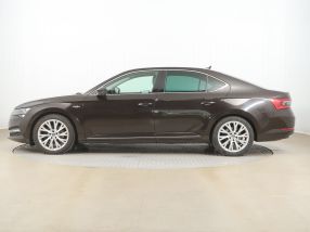 Skoda Superb - 2021