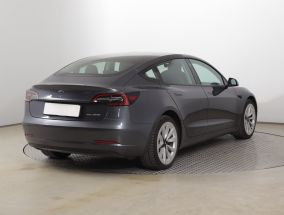 Tesla Model 3 - 2022