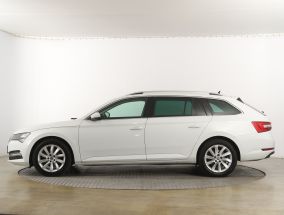 Skoda Superb - 2021