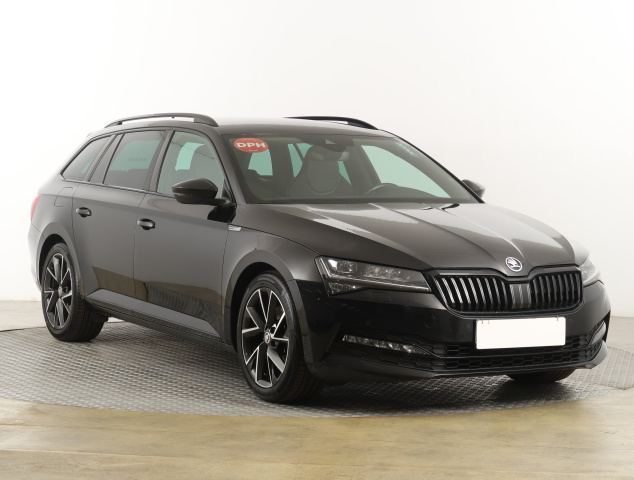 Škoda Superb 2021