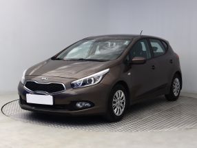 Kia Ceed - 2015