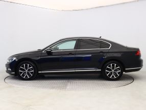 Volkswagen Passat - 2017