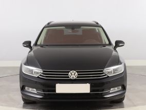 Volkswagen Passat - 2015