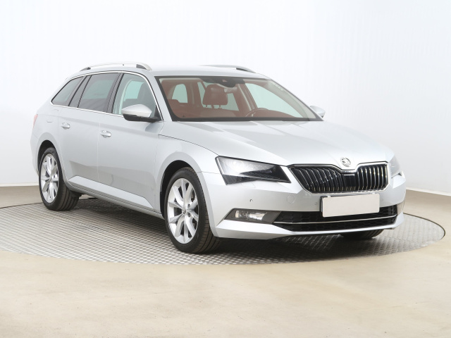 Škoda Superb 2017