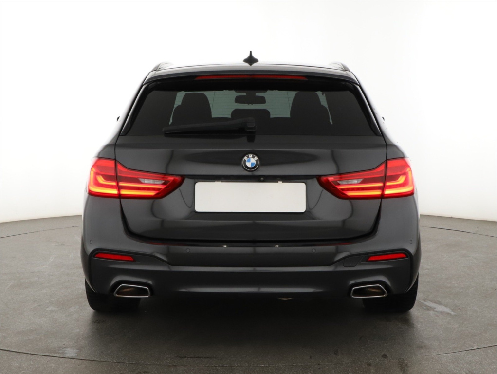BMW 5