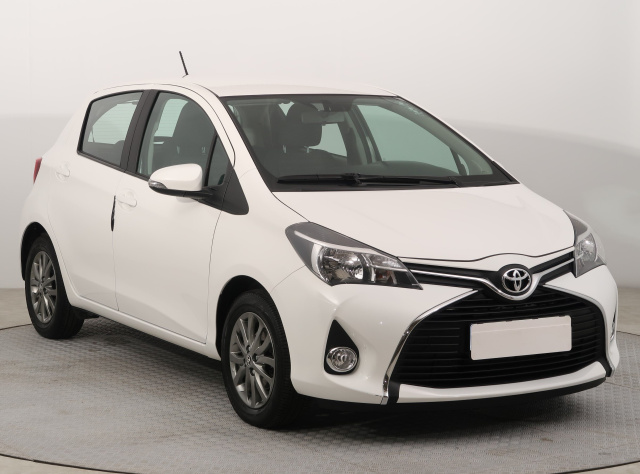Toyota Yaris 2016