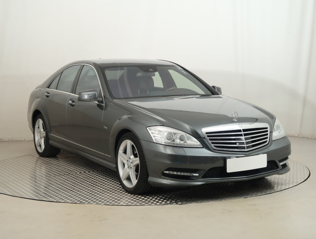Mercedes-Benz S 2011