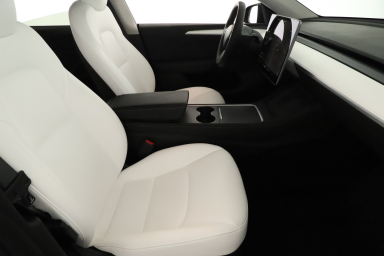 Tesla Model Y - 2021