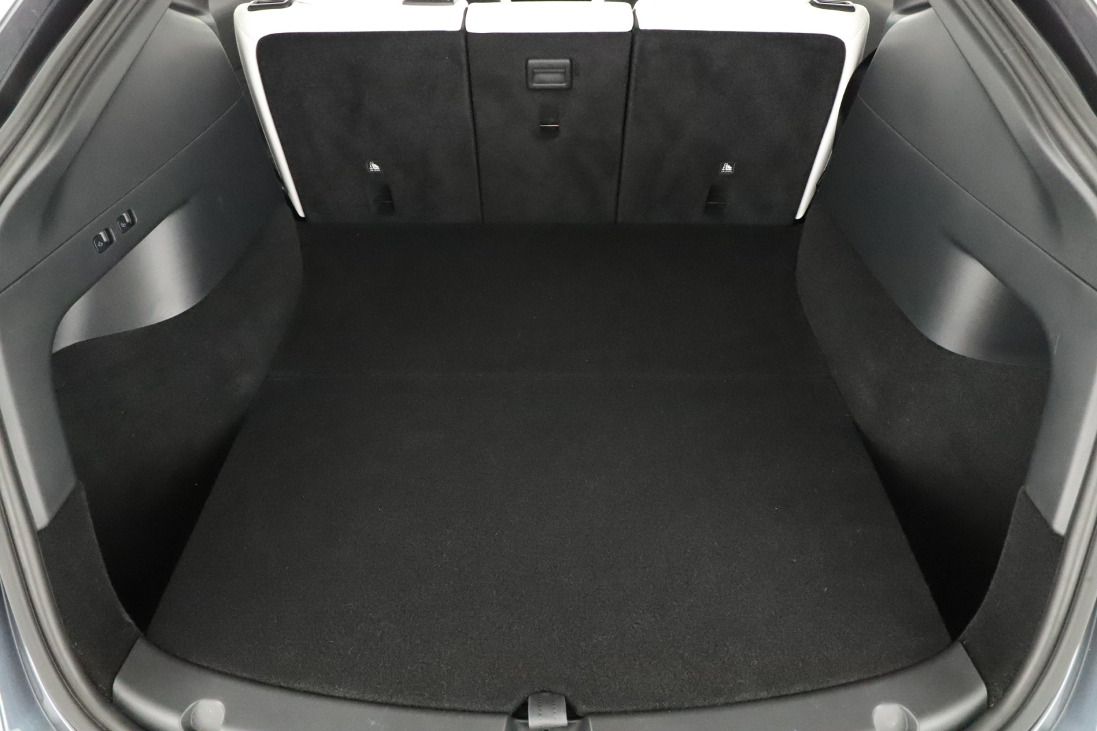 Tesla Model Y - 2021