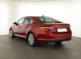Skoda Superb - 2021