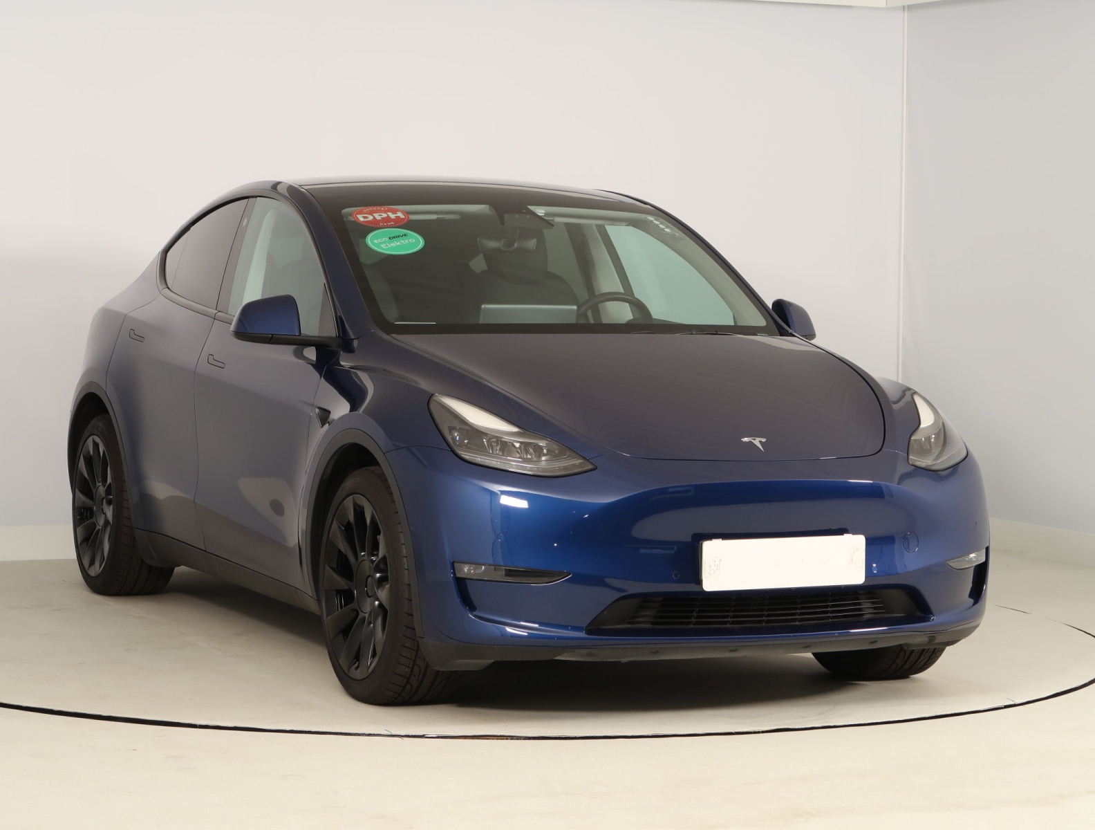 Tesla Model Y - 2021