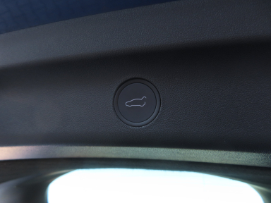 Tesla Model Y - 2021