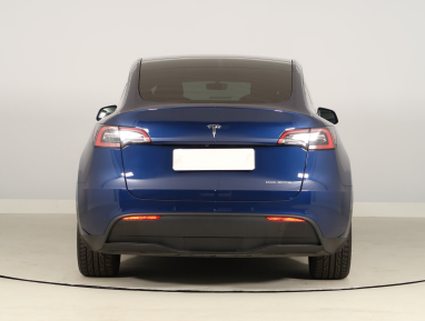 Tesla Model Y - 2021