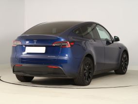 Tesla Model Y - 2021