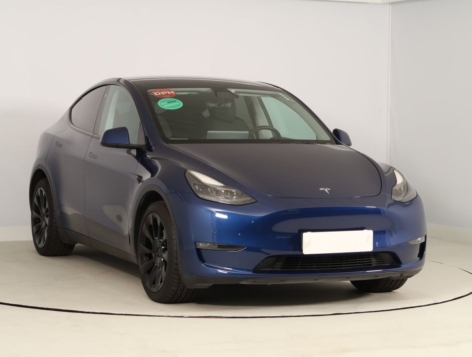 Tesla Model Y - 2021