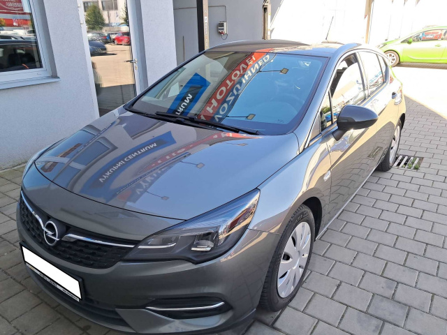 Opel Astra 2021