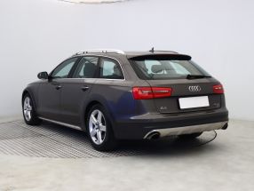 Audi Allroad - 2014