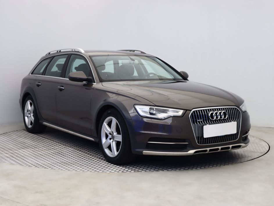 Audi Allroad - 2014