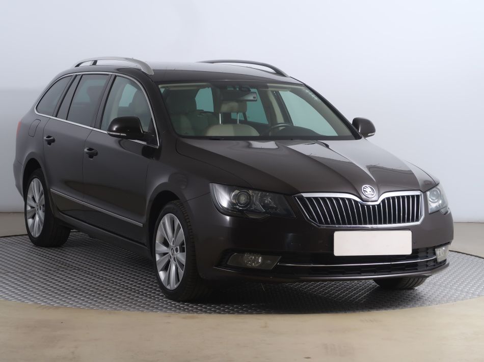 Skoda Superb - 2014