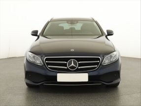 Mercedes-Benz E - 2019