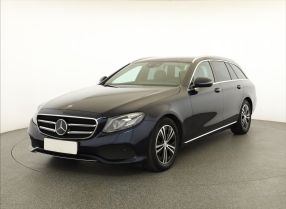 Mercedes-Benz E - 2019