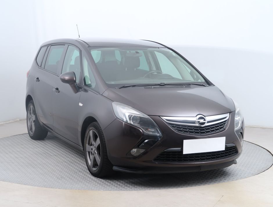 Opel Zafira - 2016