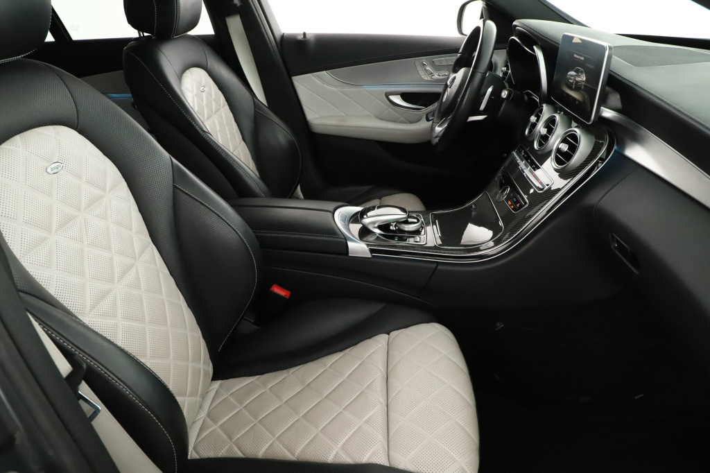 Mercedes-Benz C