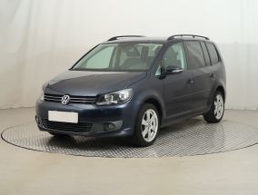 Volkswagen Touran - 2011